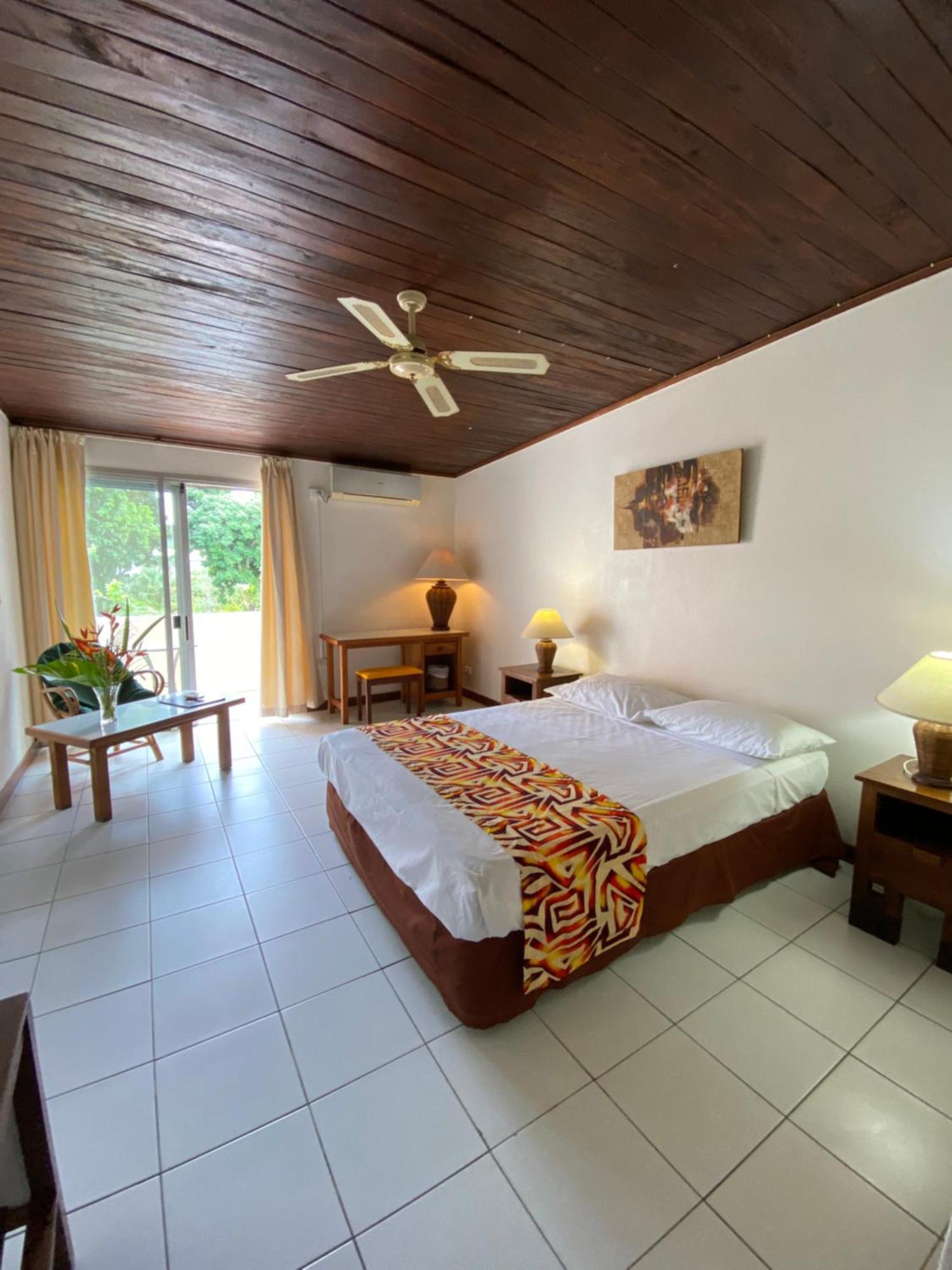 Hotel Santo Vanuatu Luganville Eksteriør billede